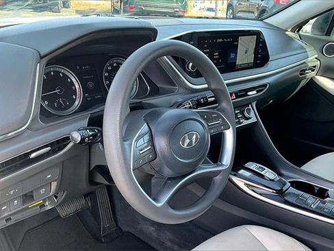 Used 2023 Hyundai Sonata SEL image 11