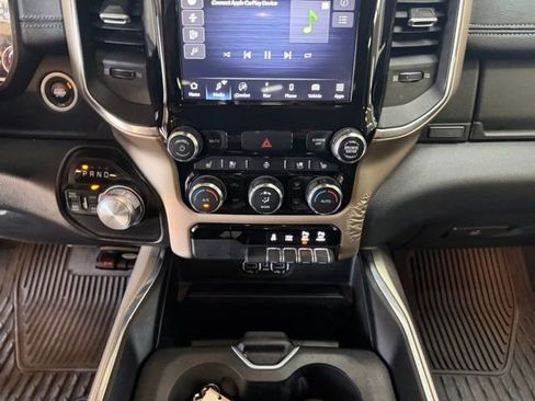 Used 2022 RAM 1500 Laramie AWD/4WD image 25