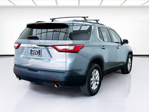 Used 2019 Chevrolet Traverse LT image 4