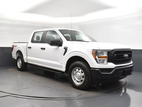 Used 2021 Ford F150 XL w/ Trailer Tow Package image 9