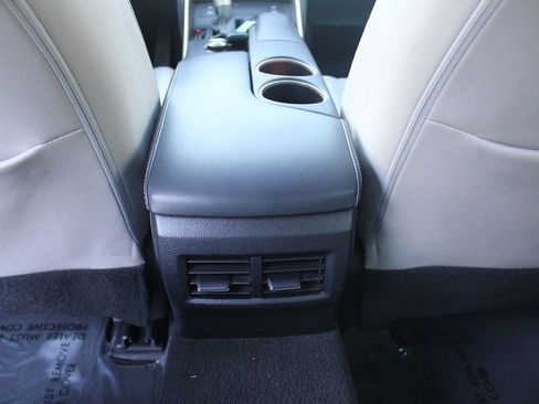 Used 2015 Lexus IS 250 w/ Luxury Package RWD image 24