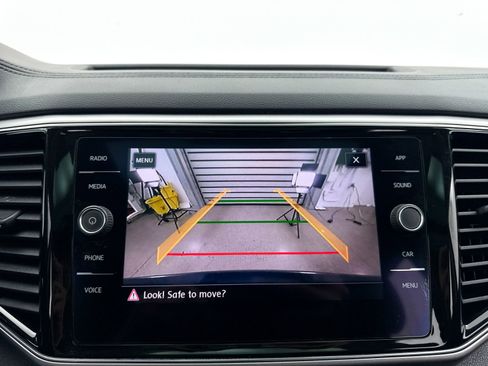 Used 2018 Volkswagen Atlas SEL image 9