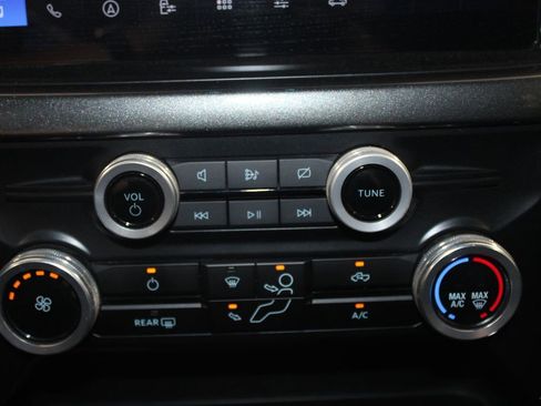 Used 2024 Ford F150 STX AWD/4WD image 29