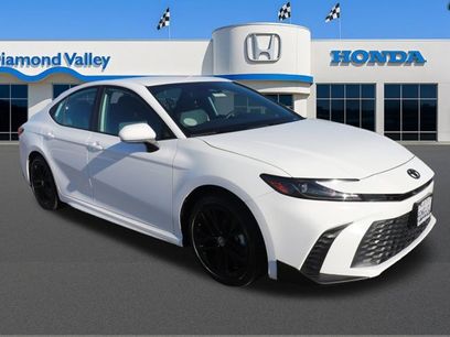 Used 2025 Toyota Camry SE