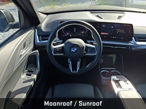 Used 2025 BMW X2 xDrive28i w/ M Sport Package AWD/4WD image 14
