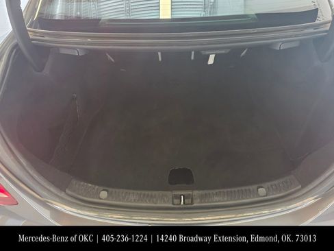 Used 2017 Mercedes-Benz E 300 4MATIC image 18