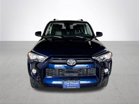 Used 2020 Toyota 4Runner SR5 image 3