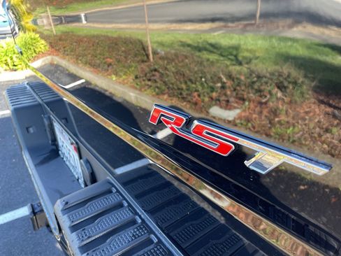 Used 2019 Chevrolet Silverado 1500 RST w/ All-Star Edition image 17