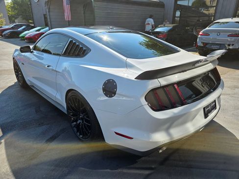 Used 2017 Ford Mustang GT Premium w/ GT Performance Package RWD image 49