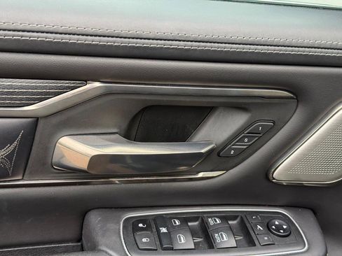Used 2020 RAM 1500 Limited AWD/4WD image 18