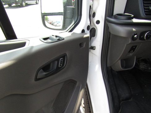 Used 2024 Ford Transit 250 148 High Roof Extended AWD image 19