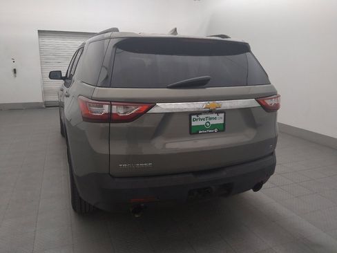 Used 2019 Chevrolet Traverse LT FWD image 6