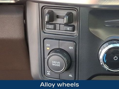 Used 2025 Ford F250 King Ranch image 30