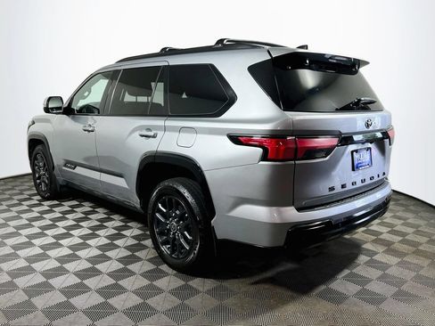 Certified 2023 Toyota Sequoia Platinum AWD/4WD image 5