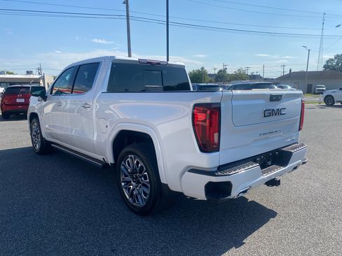 Used 2024 GMC Sierra 1500 Denali Ultimate image 7