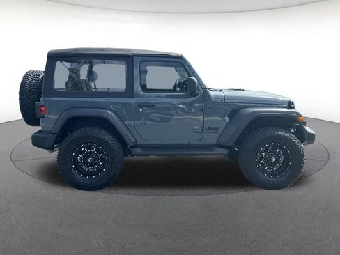 Used 2025 Jeep Wrangler Sport AWD/4WD image 7