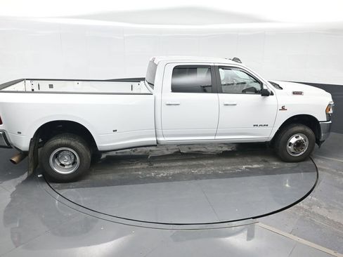 Used 2022 RAM 3500 Big Horn AWD/4WD image 22