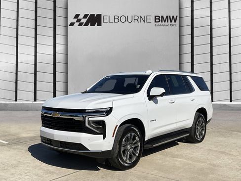 Used 2026 Chevrolet Tahoe LS RWD image 3