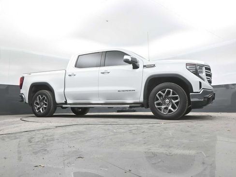 Used 2023 GMC Sierra 1500 SLT w/ SLT Premium Package AWD/4WD image 29