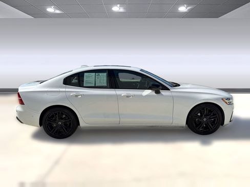 Used 2023 Volvo S60 B5 Ultimate w/ Protection Package Premier FWD image 8
