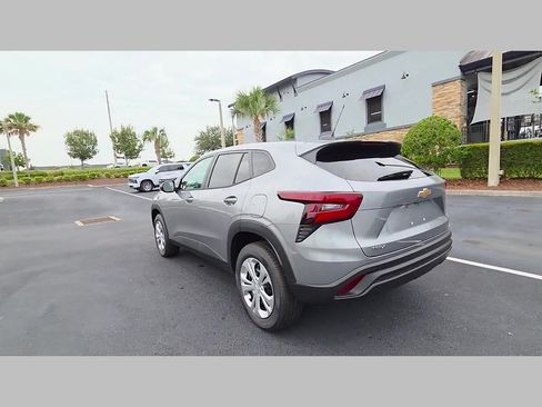 New 2026 Chevrolet Trax LS w/ Driver Confidence Package FWD image 20