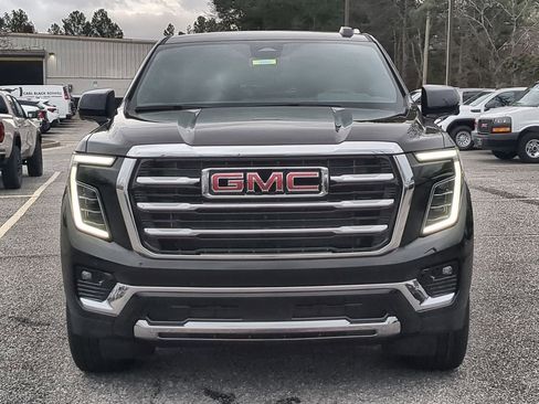 New 2026 GMC Yukon Elevation image 3