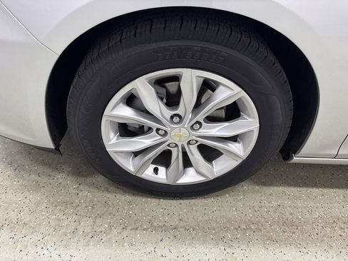 Used 2022 Chevrolet Malibu LT image 12