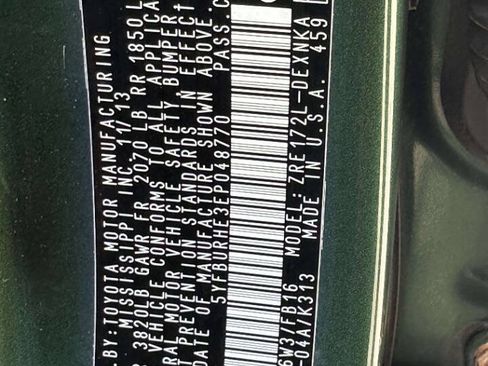 Used 2014 Toyota Corolla LE FWD image 24