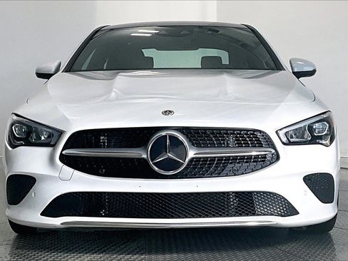 Used 2023 Mercedes-Benz CLA 250 4MATIC image 3