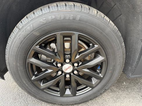 Used 2019 GMC Acadia SLT FWD image 10