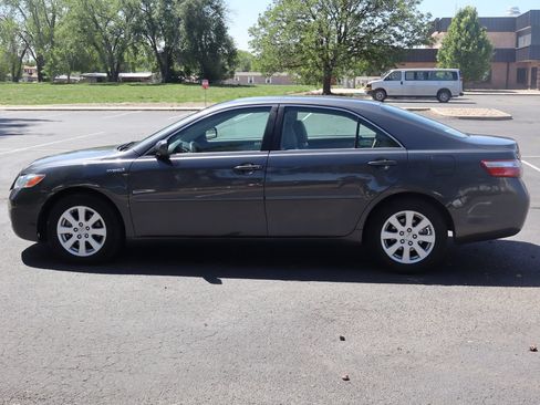 Used 2009 Toyota Camry Hybrid FWD image 9