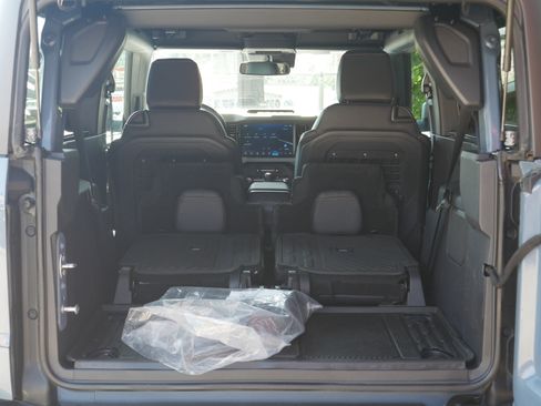 Certified 2023 Ford Bronco Badlands AWD/4WD image 29