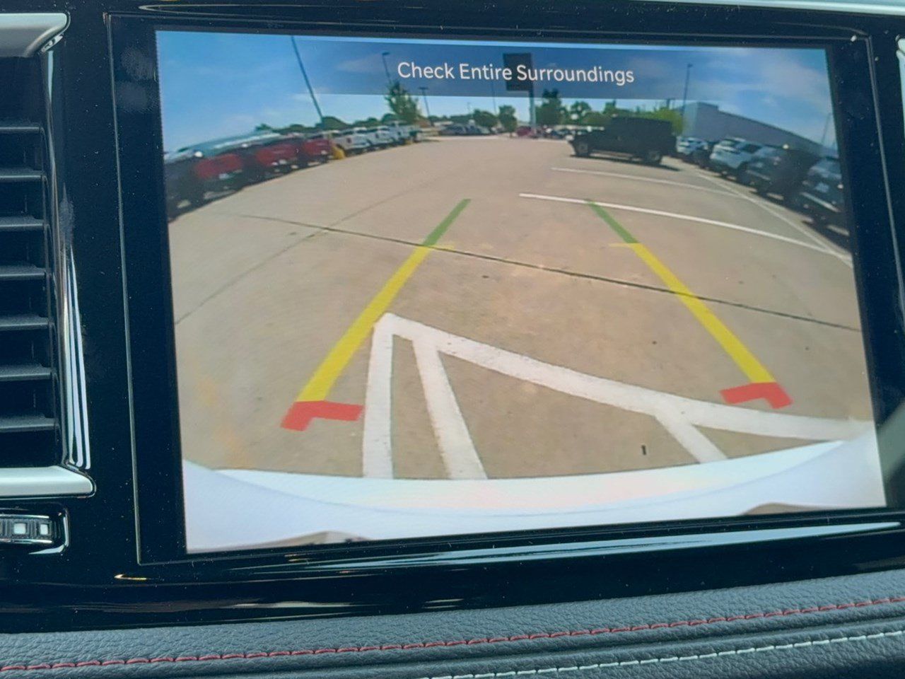 New 2027 Chrysler Pacifica Select FWD image 23