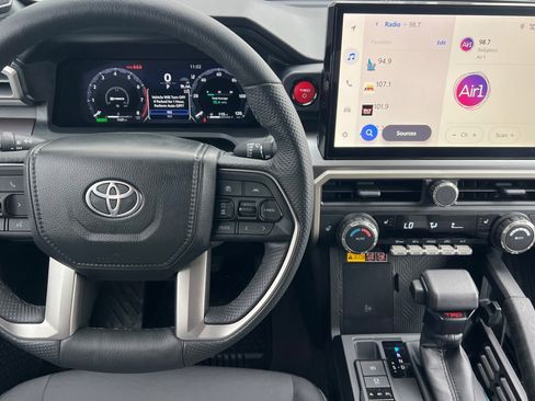 Used 2024 Toyota Tacoma TRD Off-Road w/ TRD Off Road Upgrade Package image 11