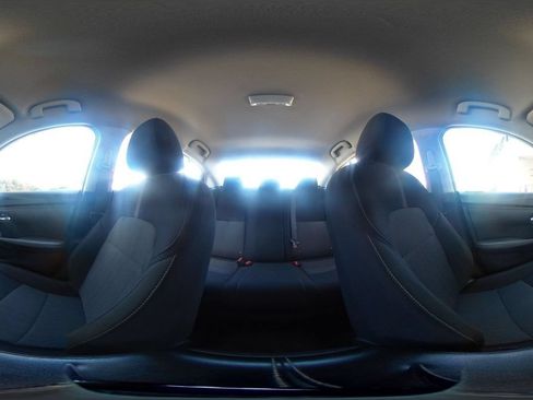 Used 2025 Nissan Sentra SV FWD image 36