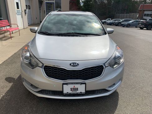 Used 2015 Kia Forte EX w/ Premium Package image 2