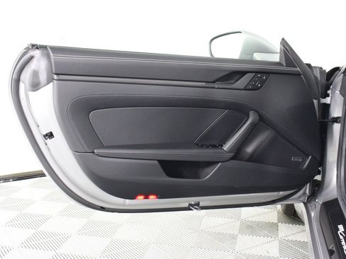 Certified 2025 Porsche 911 Carrera S RWD image 20