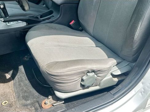 Used 2011 Mitsubishi Galant FWD image 19