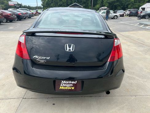 Used 2009 Honda Accord EX image 6