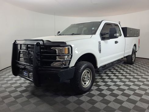 Used 2020 Ford F350 XL w/ Power Equipment Group image 7