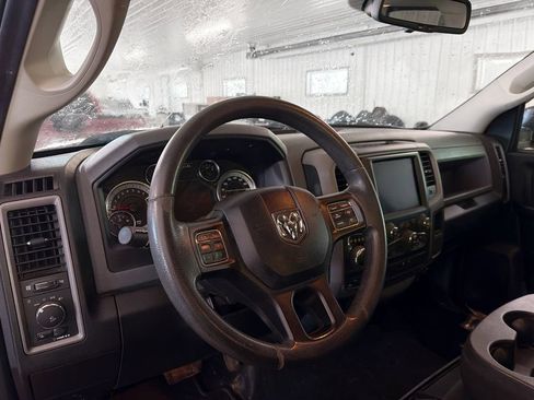 Used 2019 RAM 1500 Express w/ Wheel & Sound Group AWD/4WD image 8
