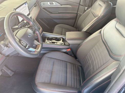 Certified 2025 Ford Explorer ST-Line w/ ST-Line Street Pack AWD/4WD image 5
