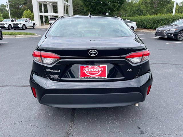 Used 2024 Toyota Corolla LE FWD image 8