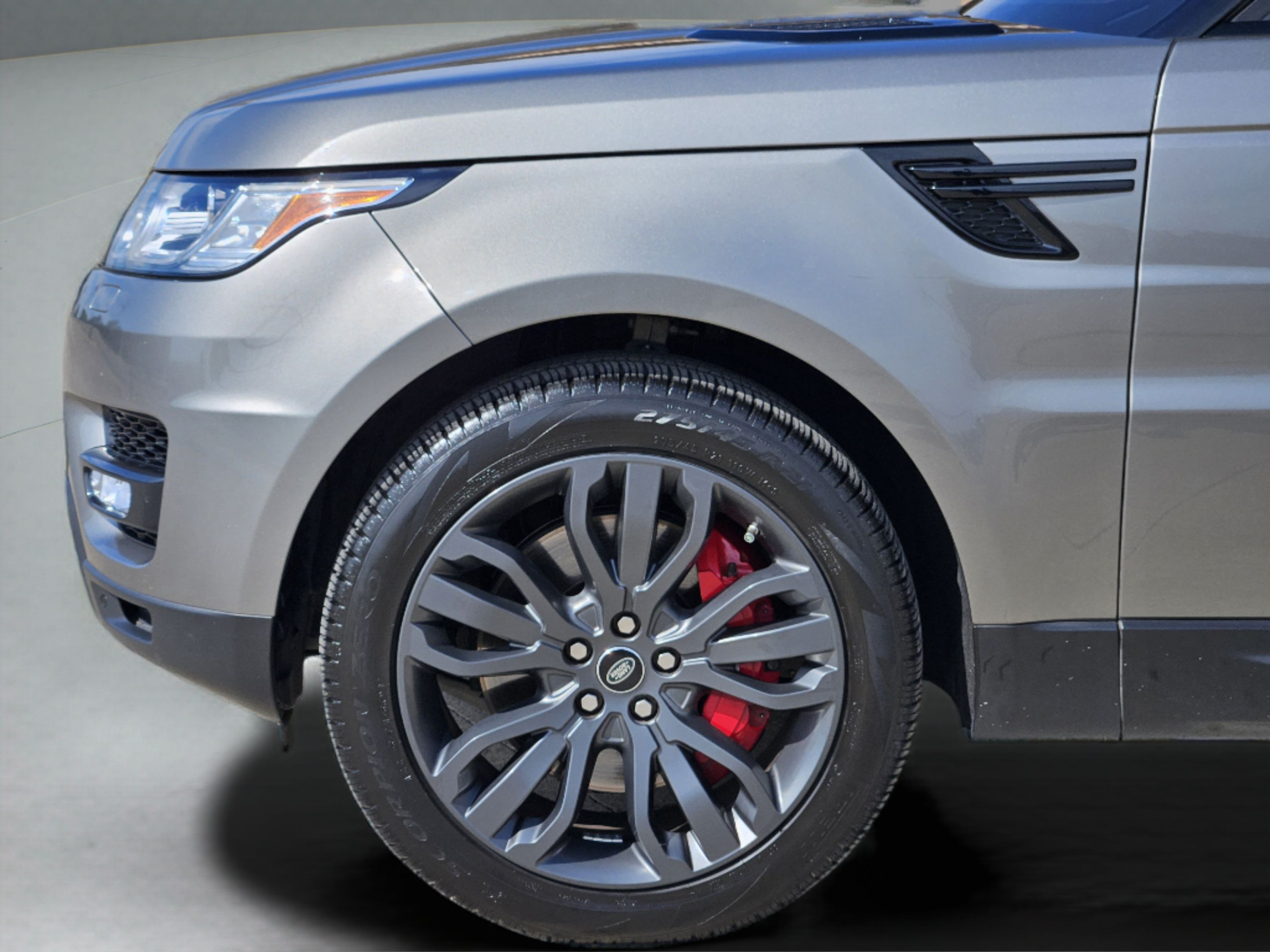 Used 2017 Land Rover Range Rover Sport Supercharged AWD/4WD image 12