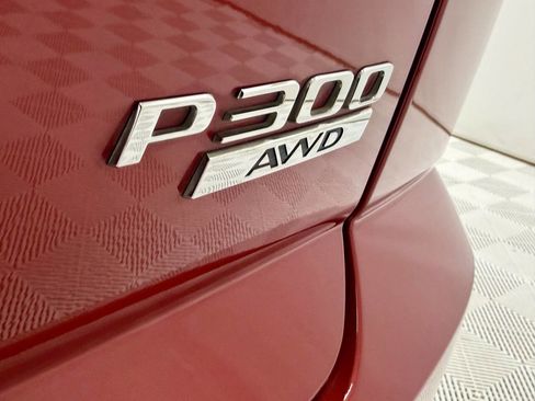 Used 2019 Jaguar E-PACE R-Dynamic S image 10