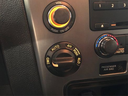 Used 2011 Nissan Armada SV image 21