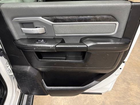 Used 2020 RAM 2500 Big Horn image 27