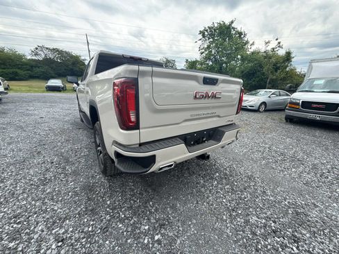 New 2026 GMC Sierra 1500 AT4 w/ AT4 Premium Package AWD/4WD image 10