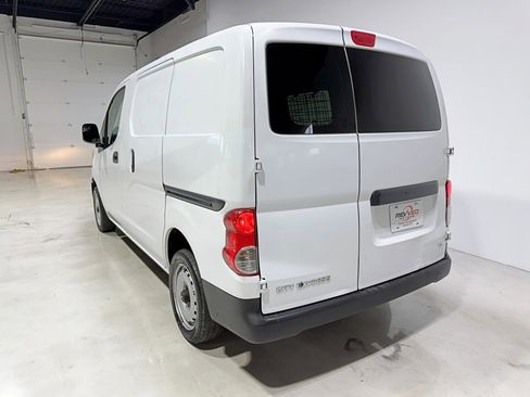 Used 2017 Chevrolet City Express LS image 4