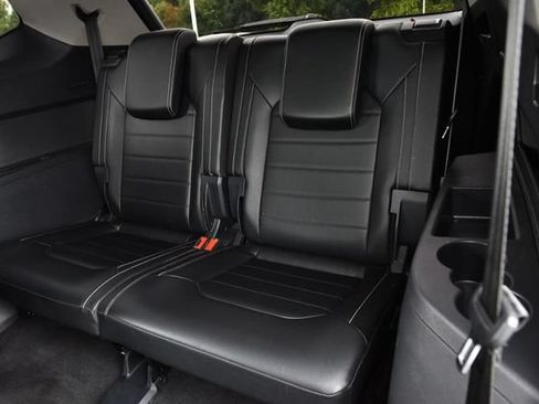 Certified 2022 Volkswagen Atlas SEL Premium AWD/4WD image 25